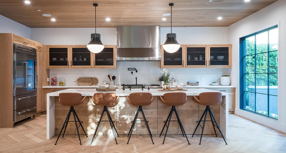 Unconventional Kitchen Cabinet Décor Unconventional Kitchen Cabinet Décor